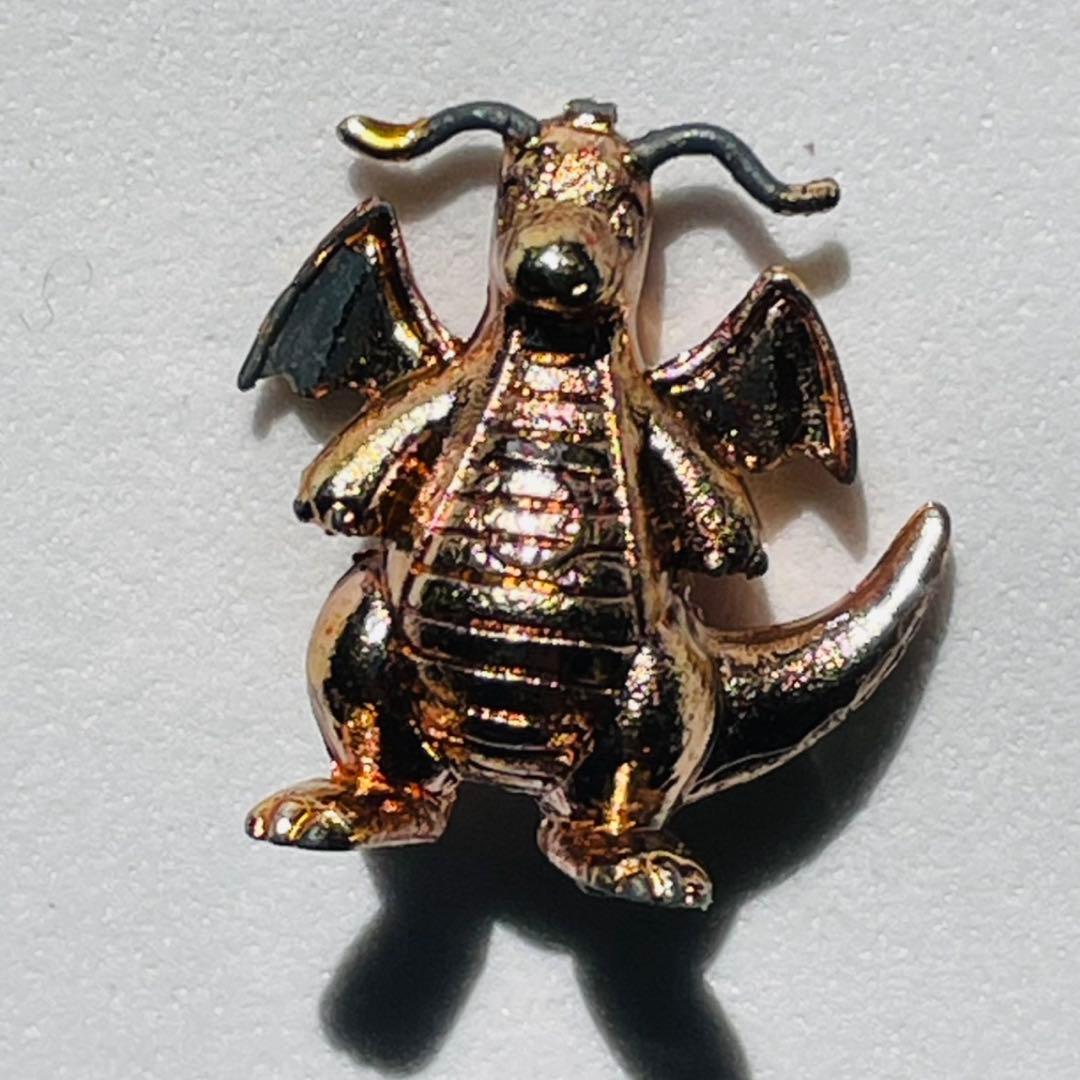 Pokemon Kabutoid Figure Gold