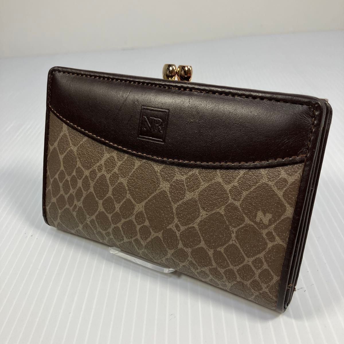 Good Quality NINARICCI Nina Ricci Double Fold Purse Giraffe Compact