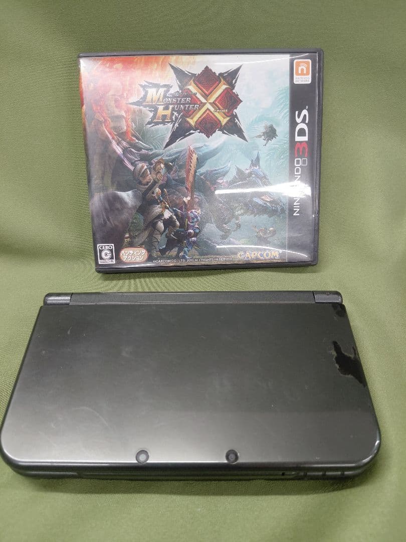 New Nintendo 3DS LL Console, Monster Hunter Cross Set