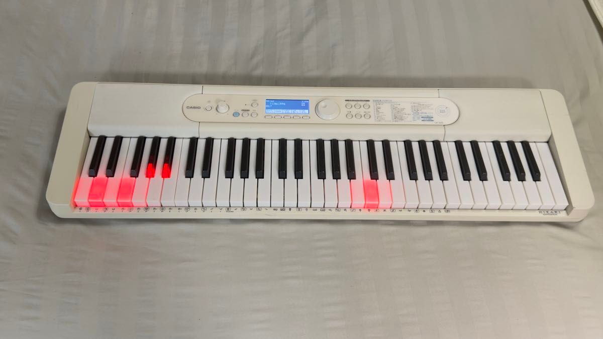 CASIO光导航键盘LK-520电子钢琴白色23年制