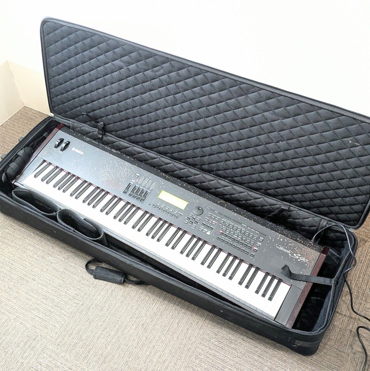 【稀有・难以入手】YAMAHA S90 88键舞台钢琴 合成器 雅马哈钢琴 附硬壳箱