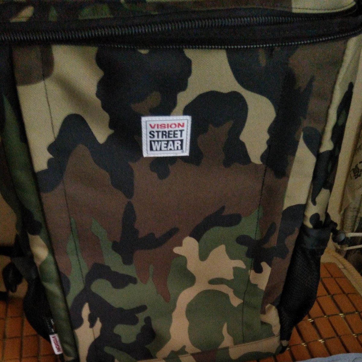 VISION STREET WEAR 背包 迷彩图案 卡莫弗拉 双肩包
