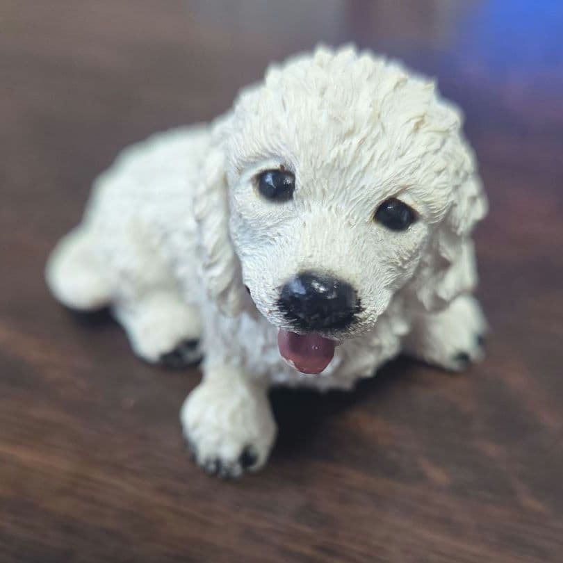 白色幼犬迷你手办摆件