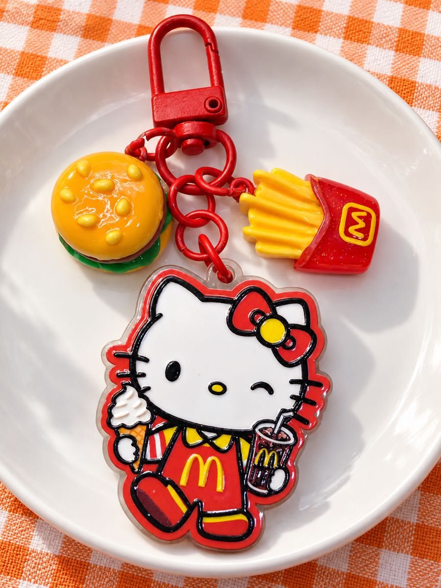 Hello kitty麦当劳合作钥匙圈汉堡薯条