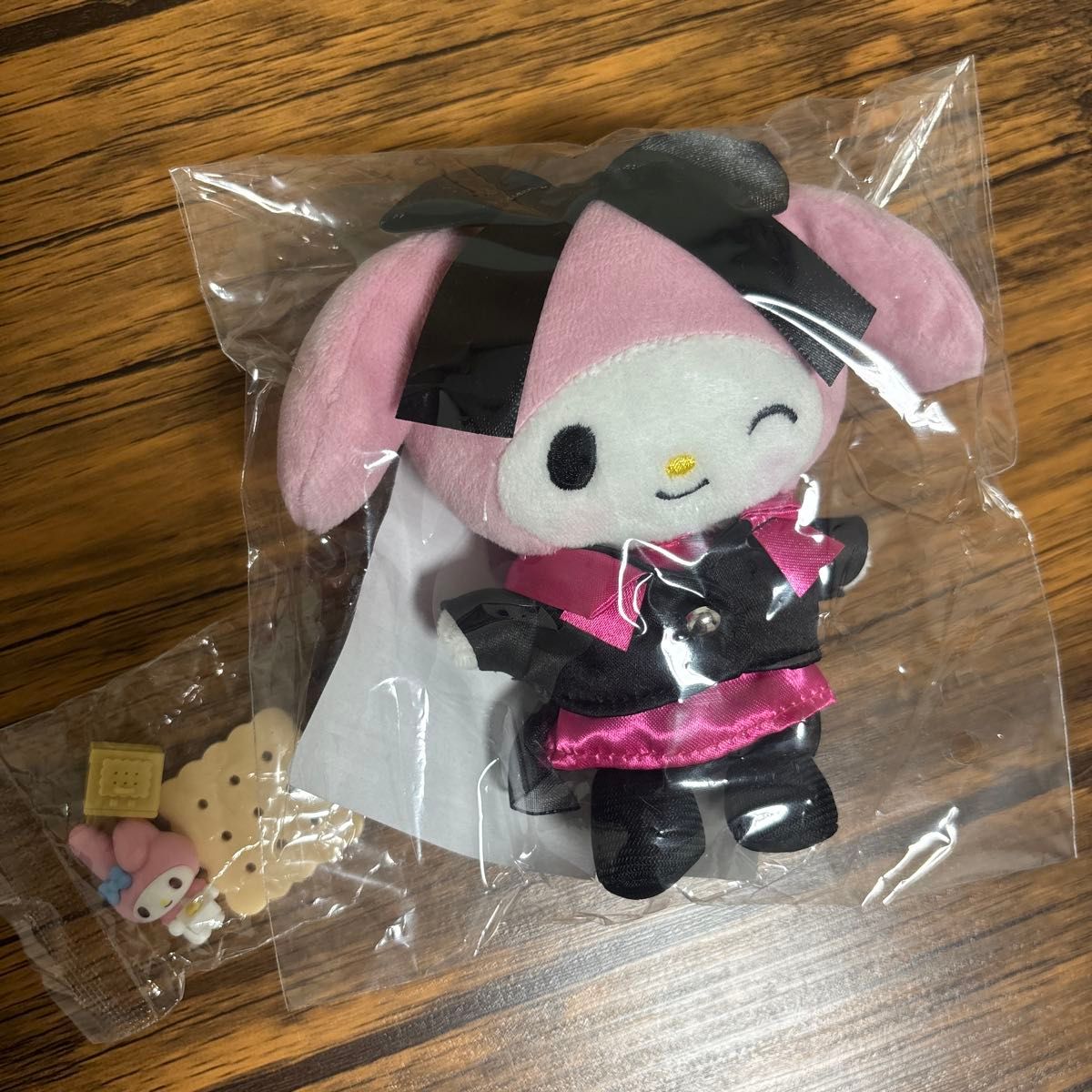 Happyくじ サンリオ マイメロディ ぬいぐるみチャーム B賞 パンクスパーティ チョコサプ フィギュア マイメロ Sanrio