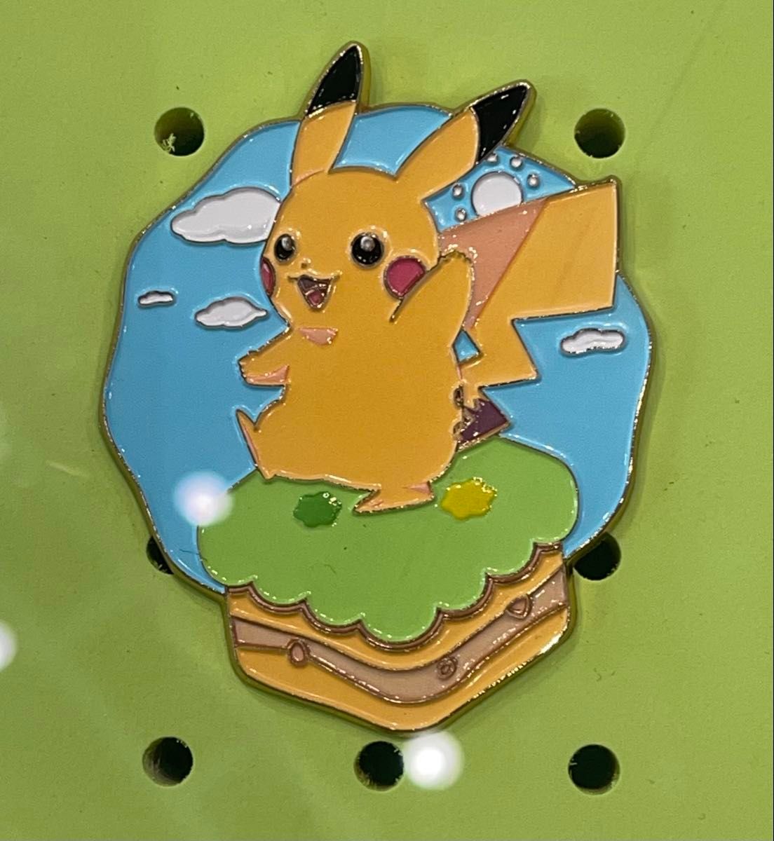 【Korea Exclusive】Pokémon Pocopia Pikachu Metal Pin Badge, Pikachu Pin Badge, Badge, Korea