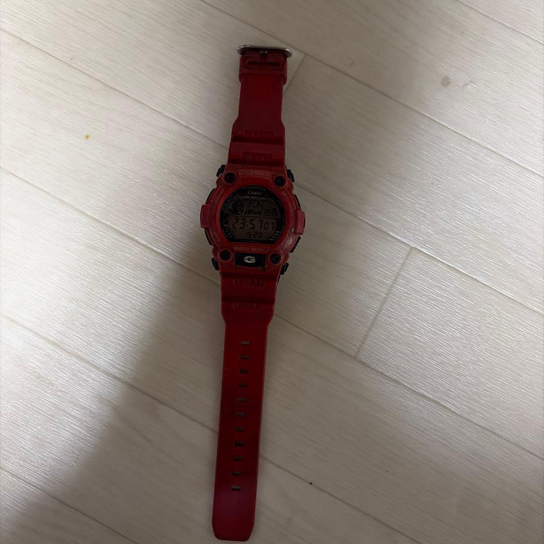 CASIO G-SHOCK Digital Watch Red Body