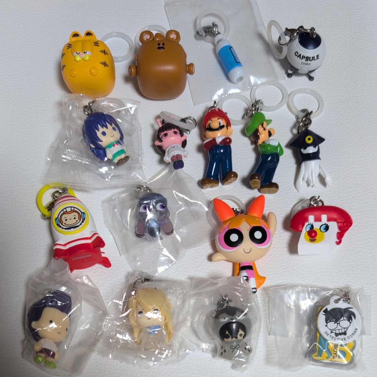 Marked accessory bulk sale, gachapon figures, 13-piece set