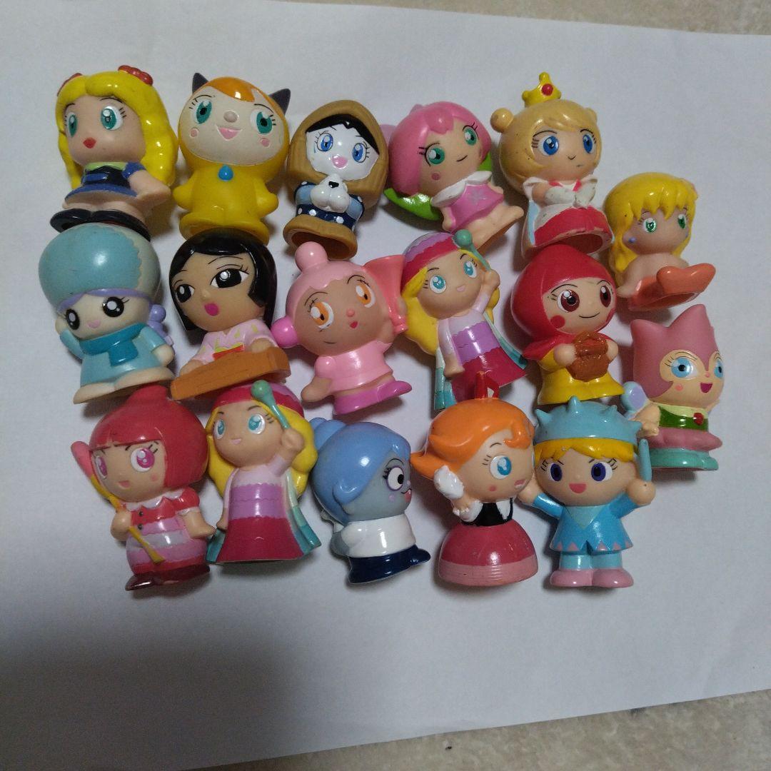 Bandai Anpanman Finger Puppets - Human Girls Collection, 17 Pieces from Theatrical Versions and More