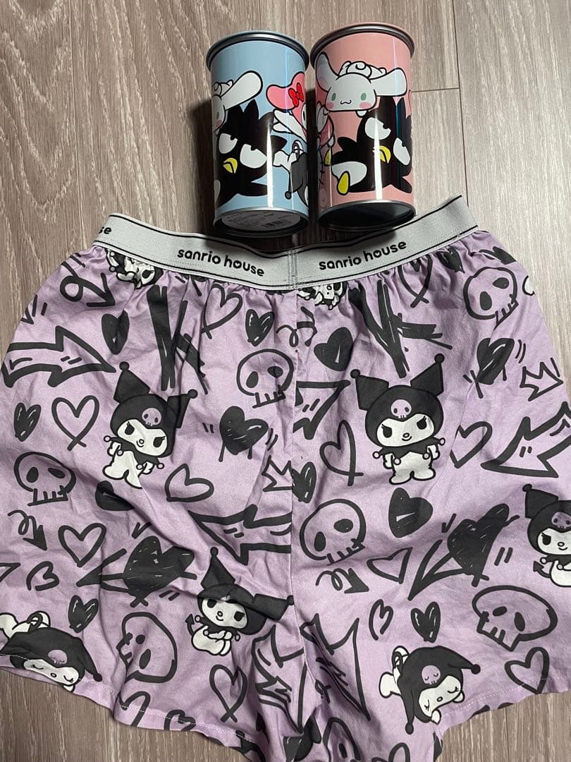 Sanrio House Chlo Short Pants with 2 Cans Included