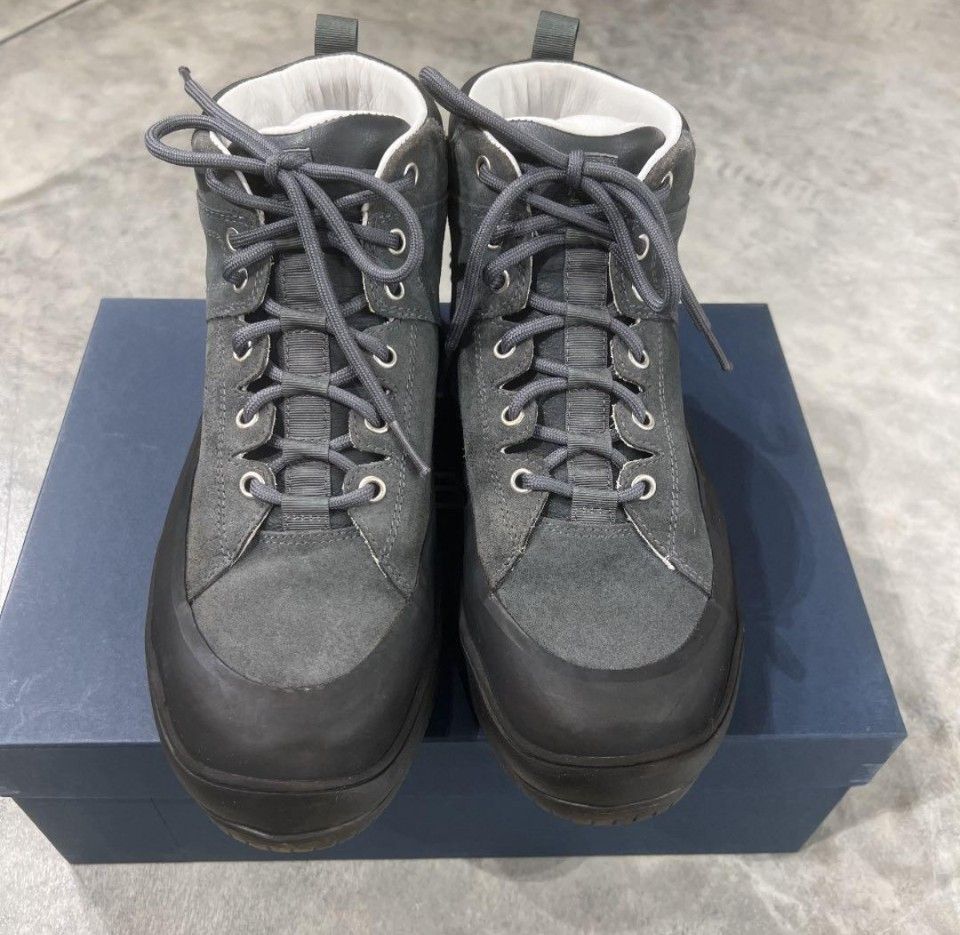 非母语 HIKER TRAINER MID 麂皮炭灰色 27.5cm