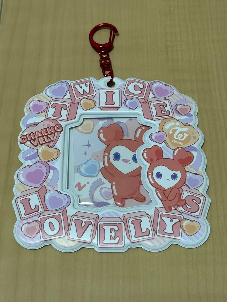TWICE LOVELYS CHAENGVELY卡持有者陈布里