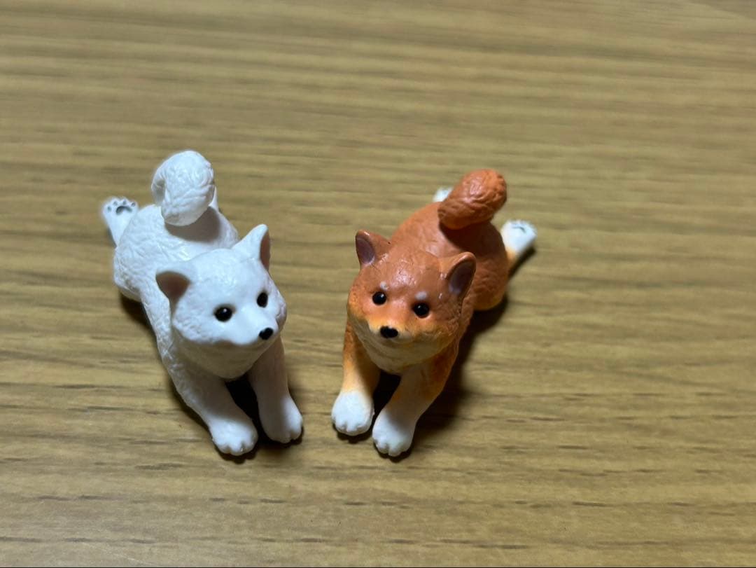 Shiba Inu Miniature Figurines 2-Pack