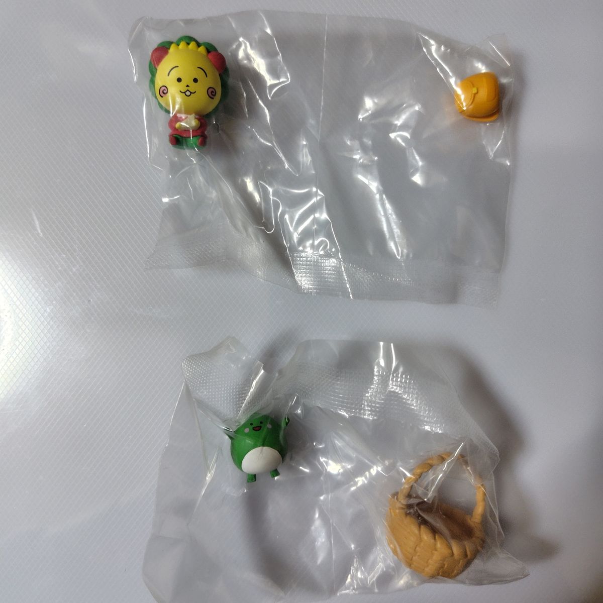 Kojikoji Picnic Kojikoji, Tommy 2-Piece Set Gashapon Bandai Figure
