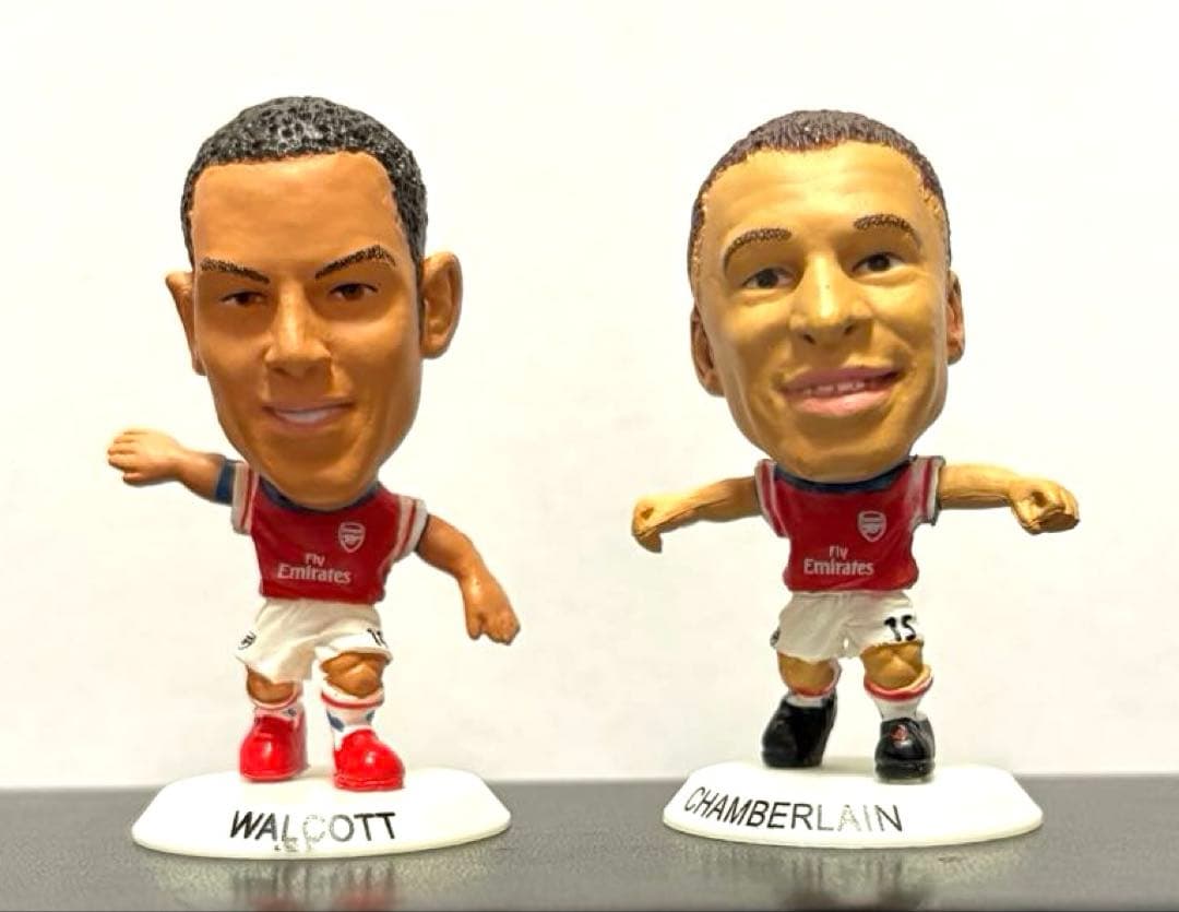 [Soccer Stars] Walcott & Chamberlain Arsenal Home White Base Excellent Condition