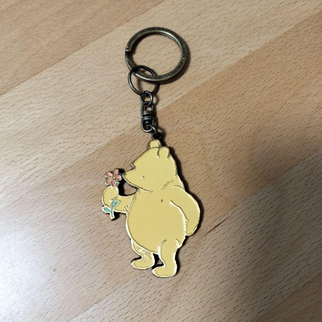 Tokyo Disney Resort Winnie the Pooh Keychain