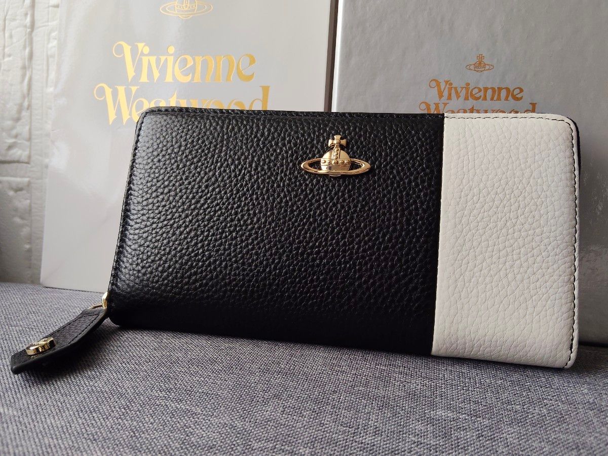 Vivienne Westwood Long Wallet, Round Zipper, Black × White