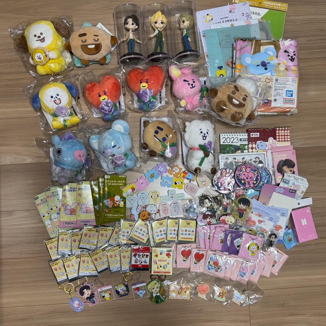 BT21 TinyTAN BTS商品大量套装毛绒玩具吉祥物