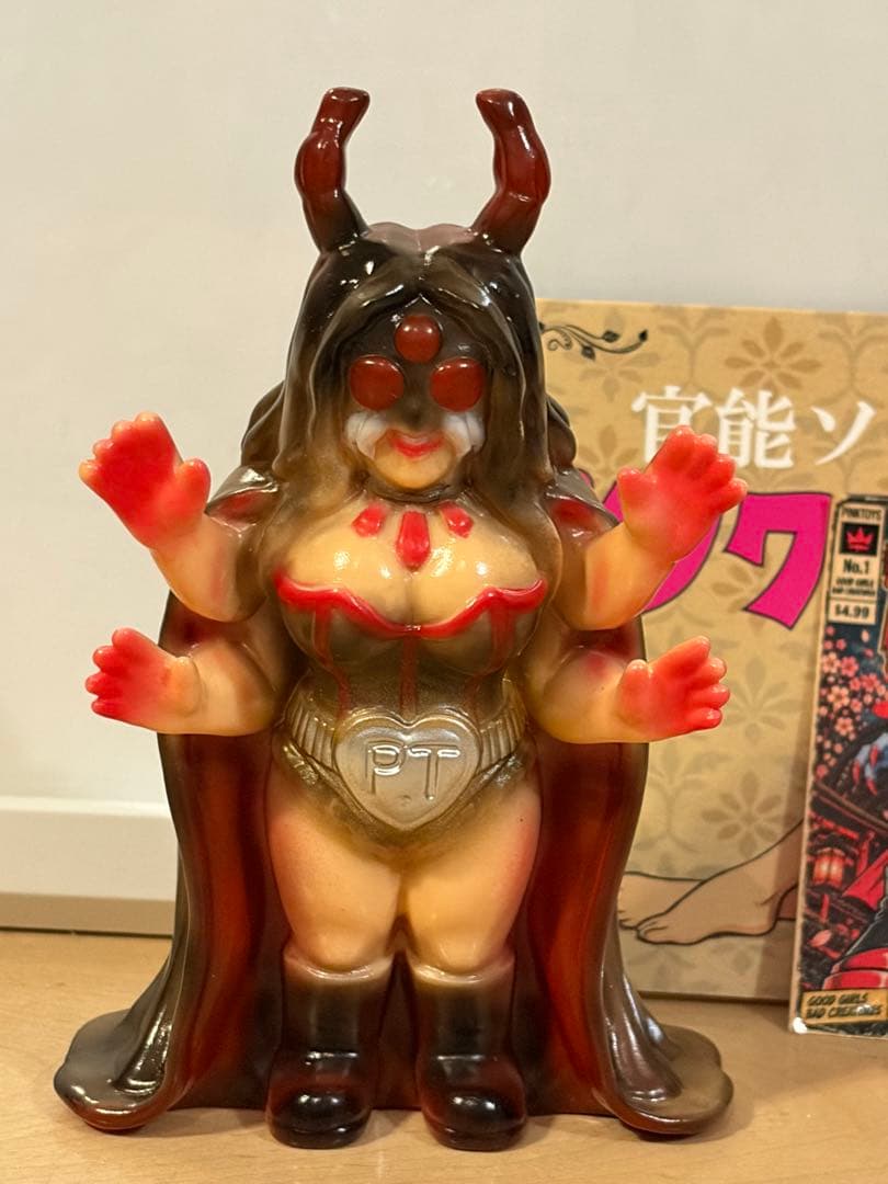 Pink Toys 蜘蛛女 官能软胶 手办 昭和复古