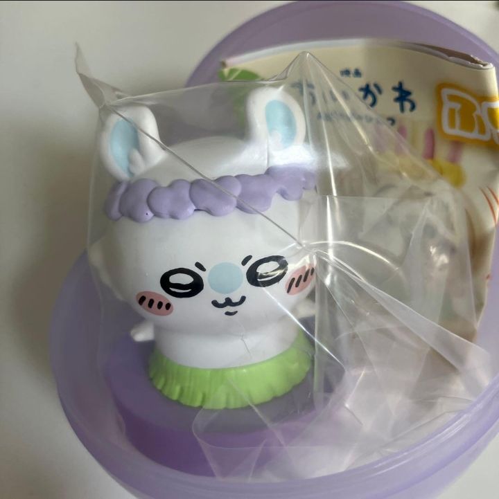 Chiikawa Fluffy Head Figure 2 - Momonga