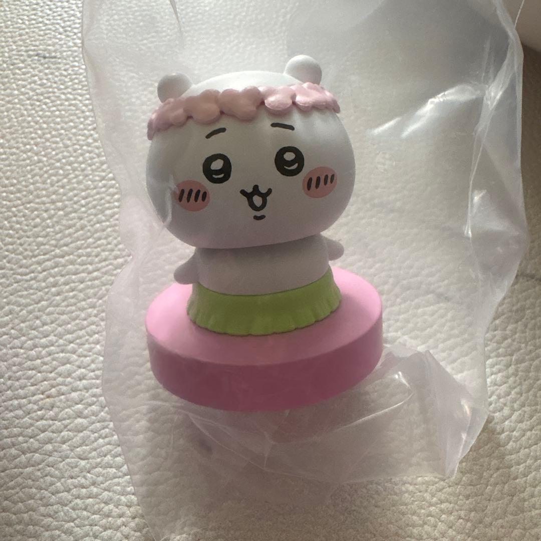 Chiikawa Movie: The Secret of Mermaid Island Swinging Head Figure 1 Chiikawa