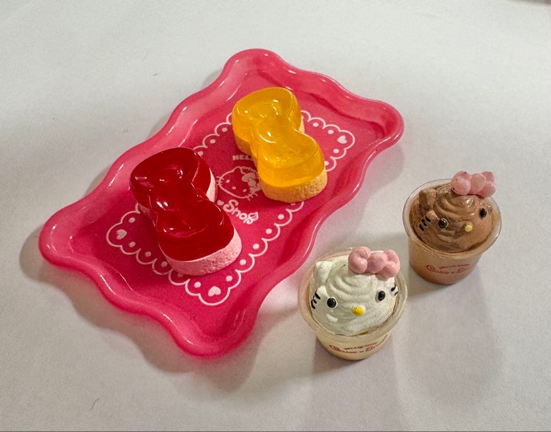 Hello Kitty Miniature Sweets Figure Set