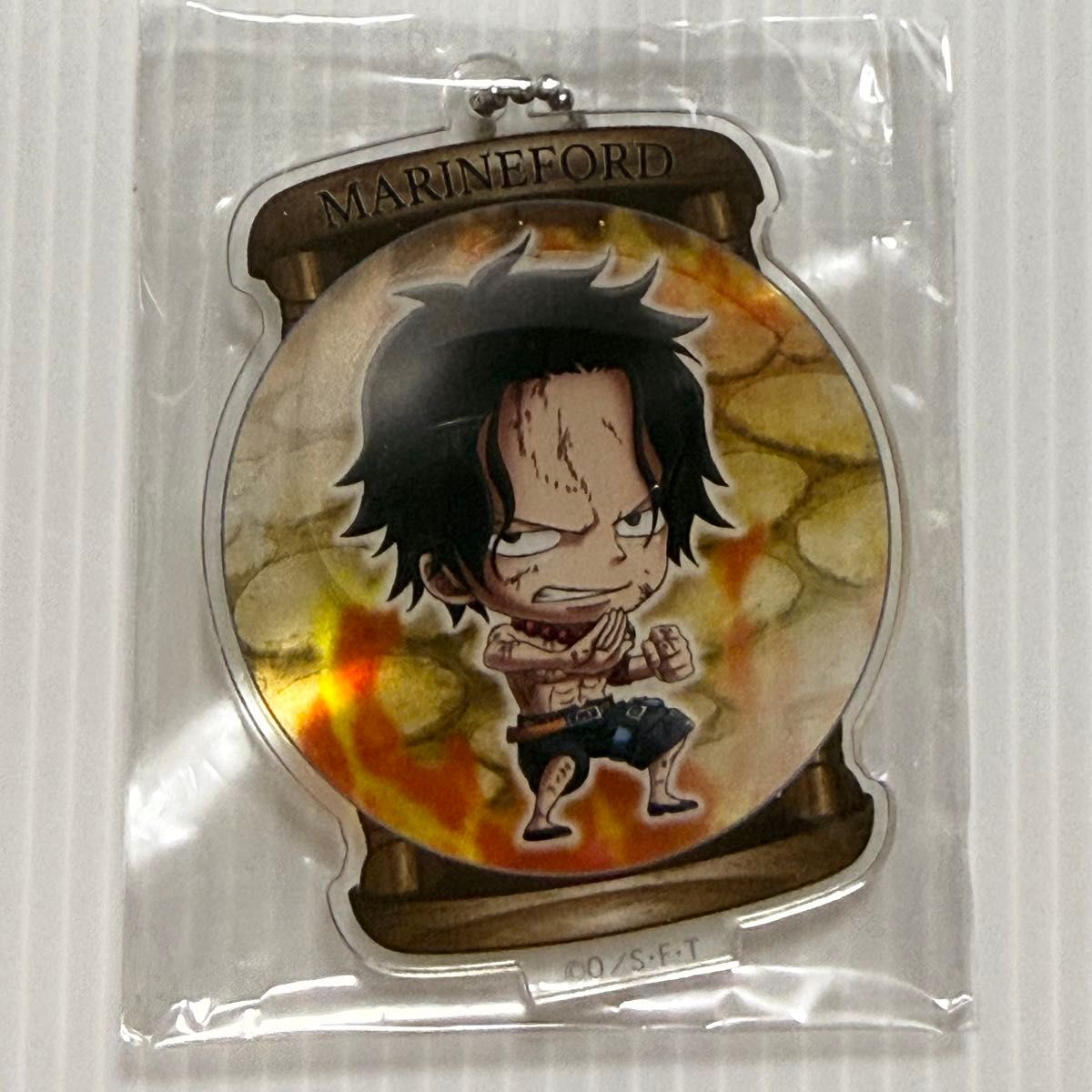 与ONEPIECE相同的丙烯酸钥匙圈王牌连衣裙