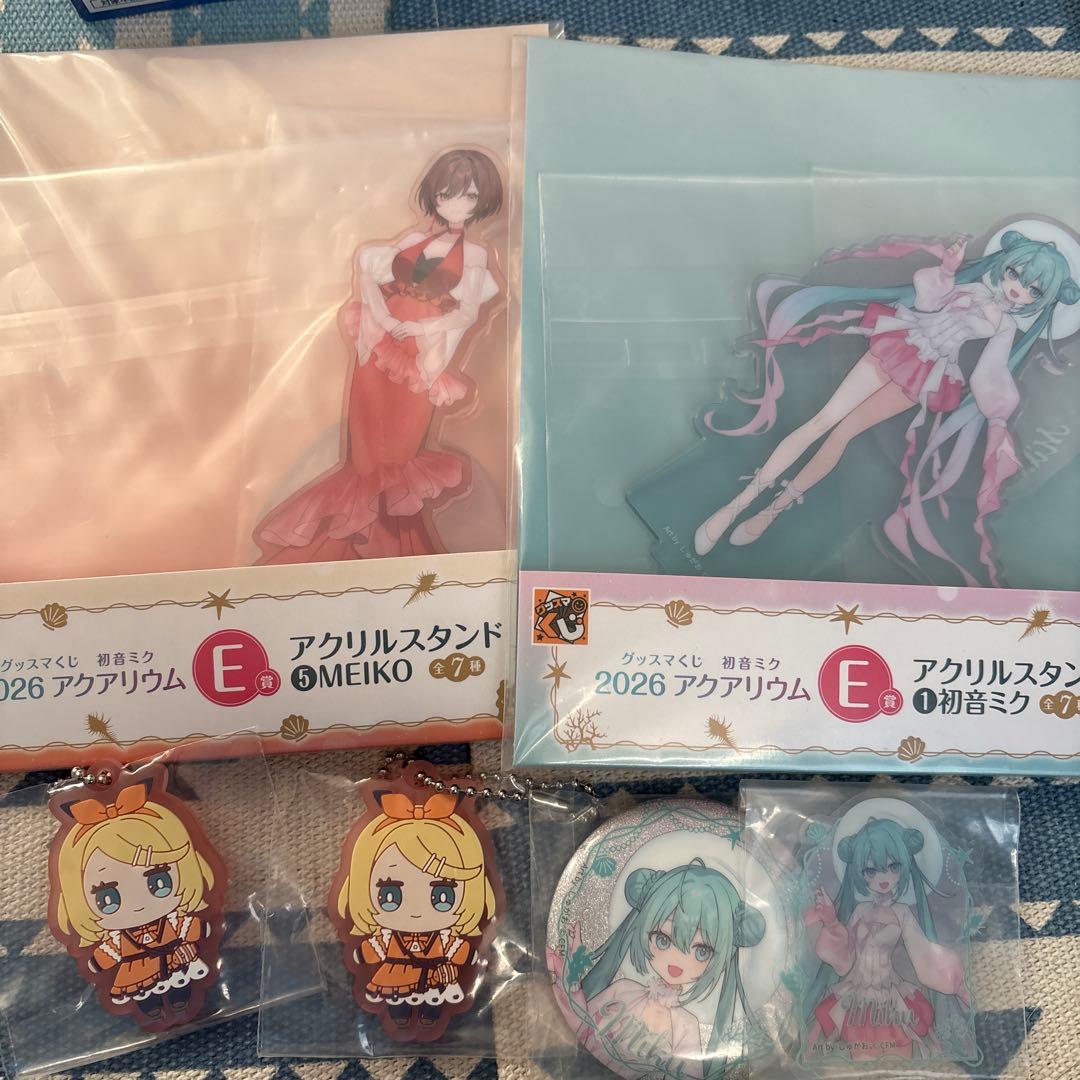 Hatsune Miku Gums Lottery Acrylic Stand Rubber Charm Can Badge MEIKO