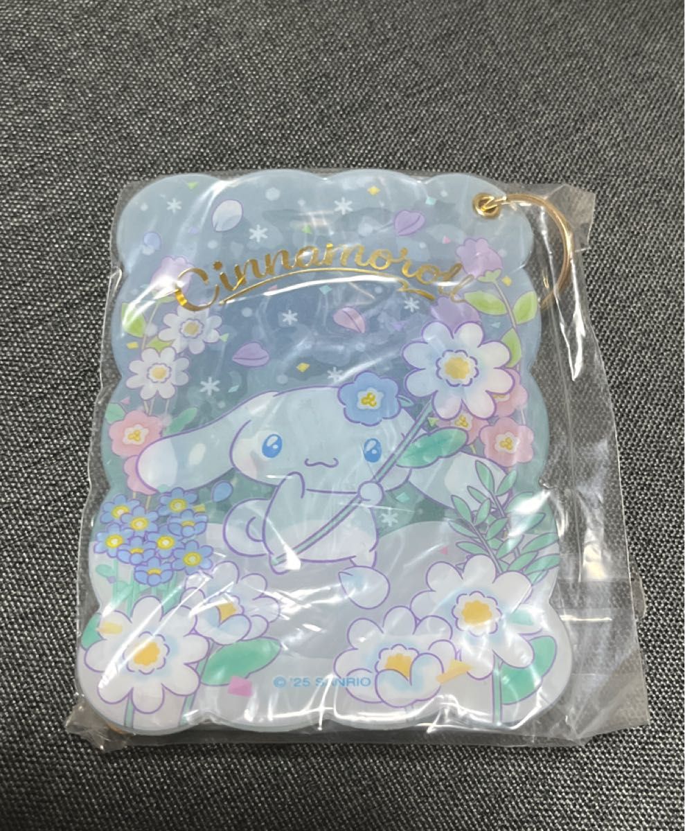 Sanrio Cinnamoroll Pass Case with Coil Cord