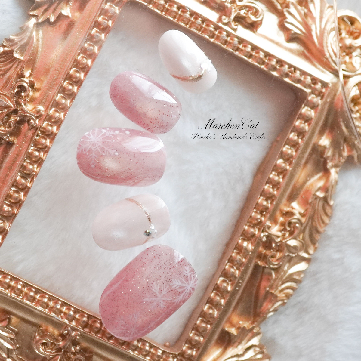 【Snowflake Nail Tips | Snow Magnet Nails | Short Oval