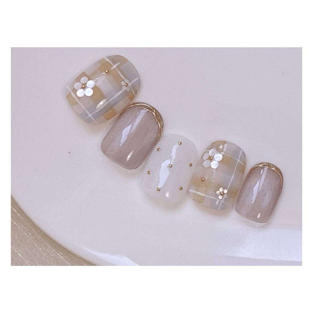 No.10 Check-pattern nail, smooth nail, flower nail, custom tip, nail tip, hand-painted nail