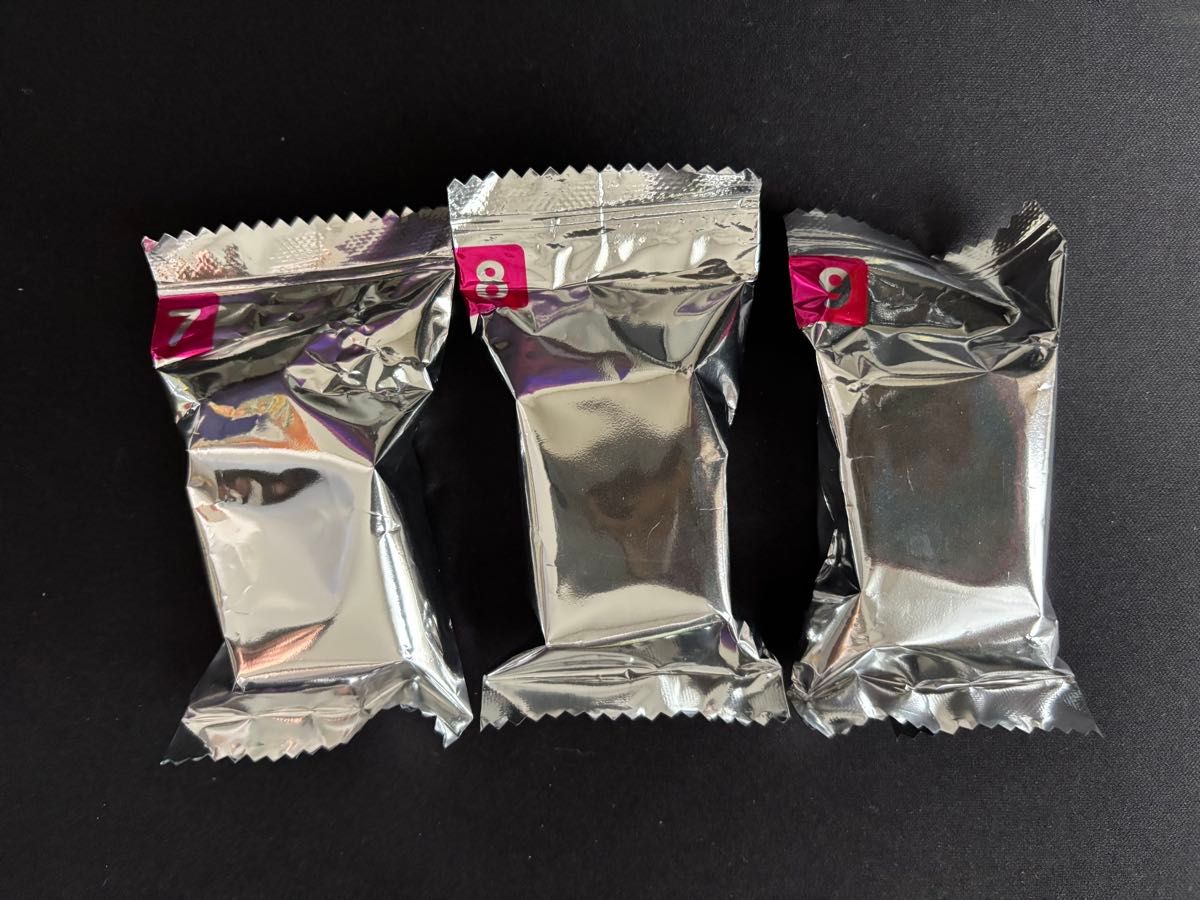 吉伊卡哇 巧克力盒 公仔 西西萨·古书店·那个孩子 3个套装 未开封