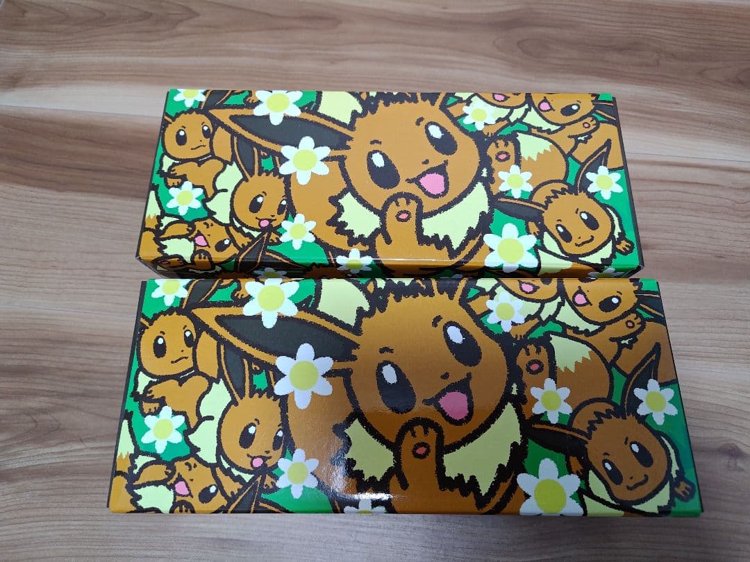 约1600张pokeka正常集中销售的eve长卡盒