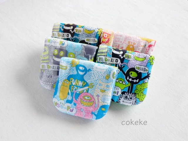 ✩new✩ 涂鸦怪兽 蓬松柔软8层纱布手帕 5片装♪(使用限定颜色)入园入学