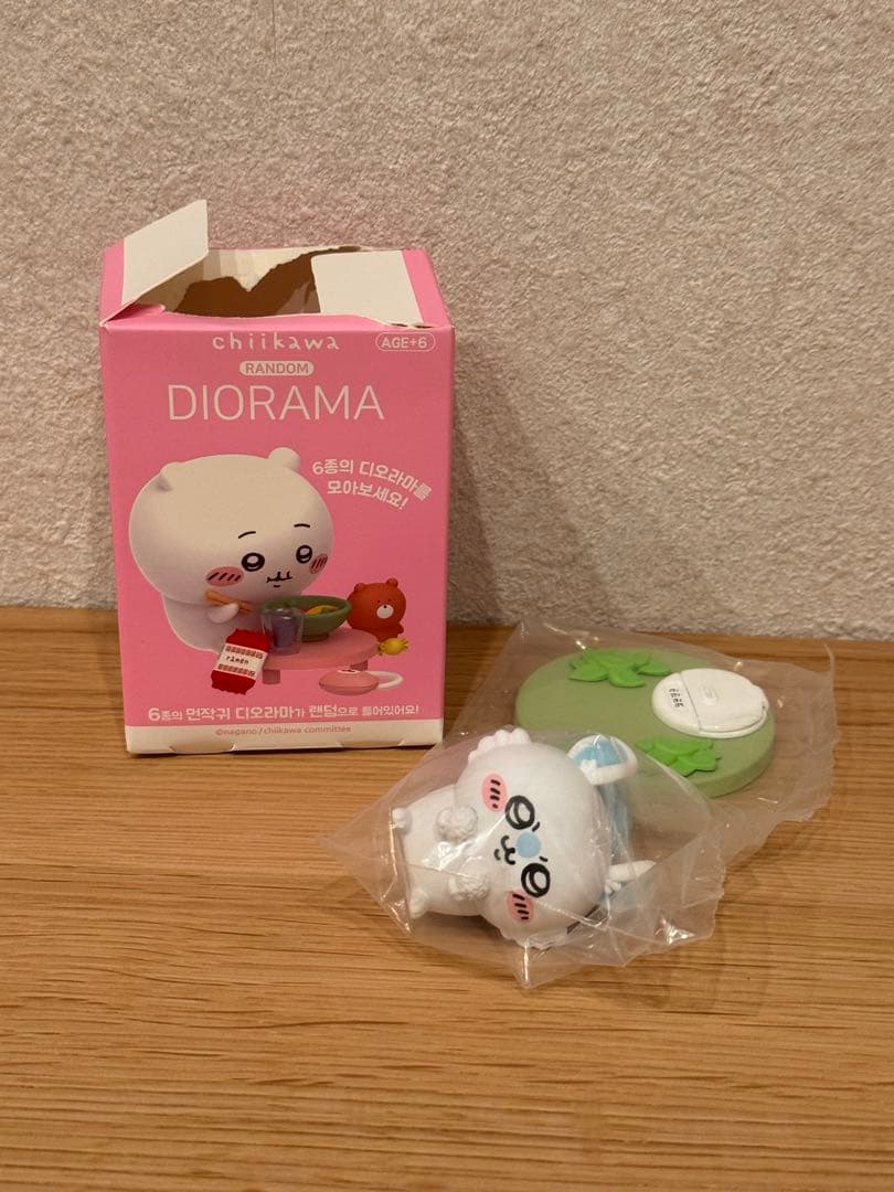 Korea-Exclusive Chiikawa Diorama Figure