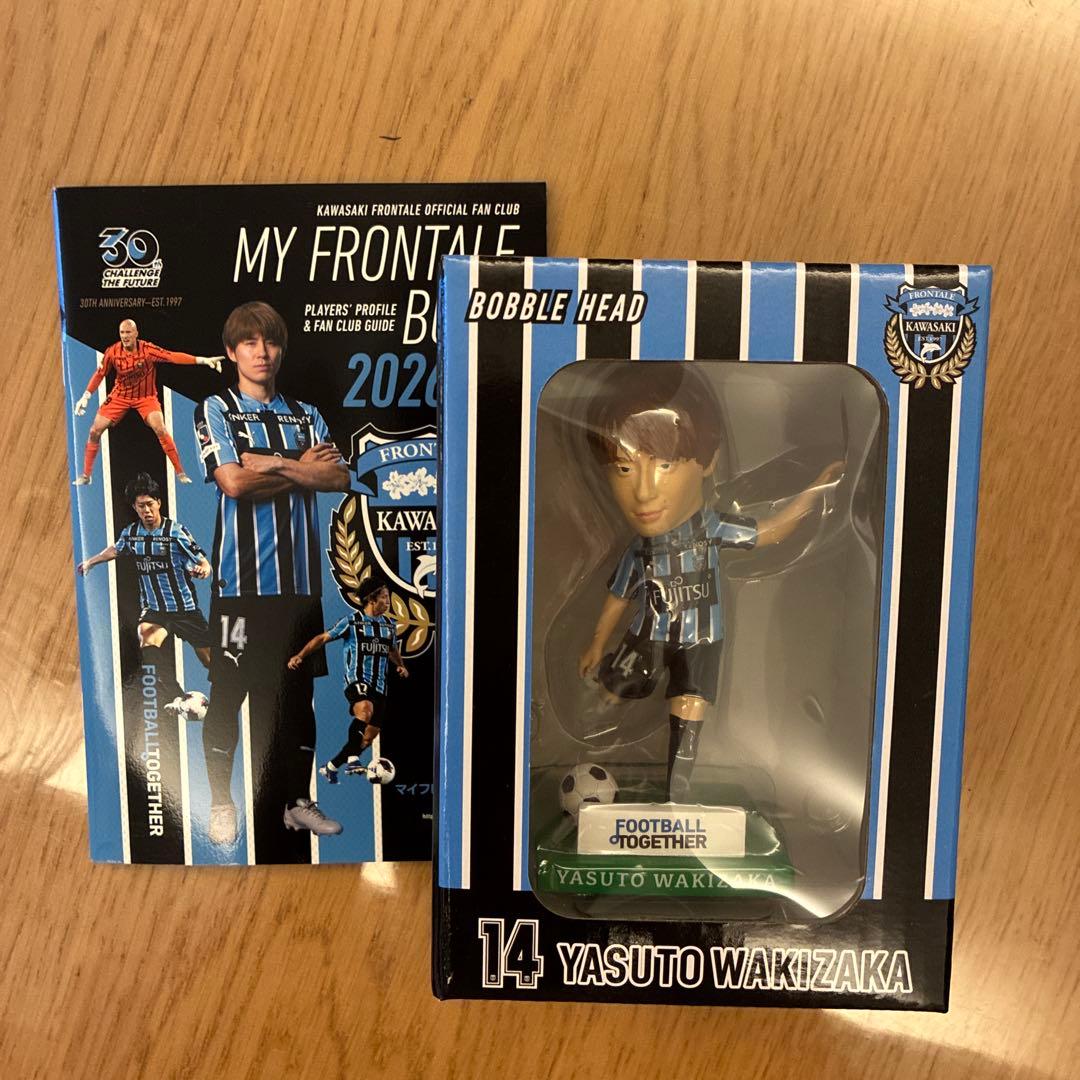 Kawasaki Frontale Wakisaka #14 Bobblehead Figure + My Frontale Book
