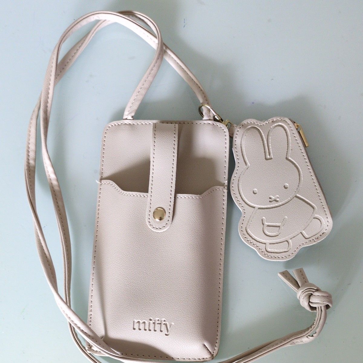 Miffy Smartphone Shoulder Bag with Coin Case Beige