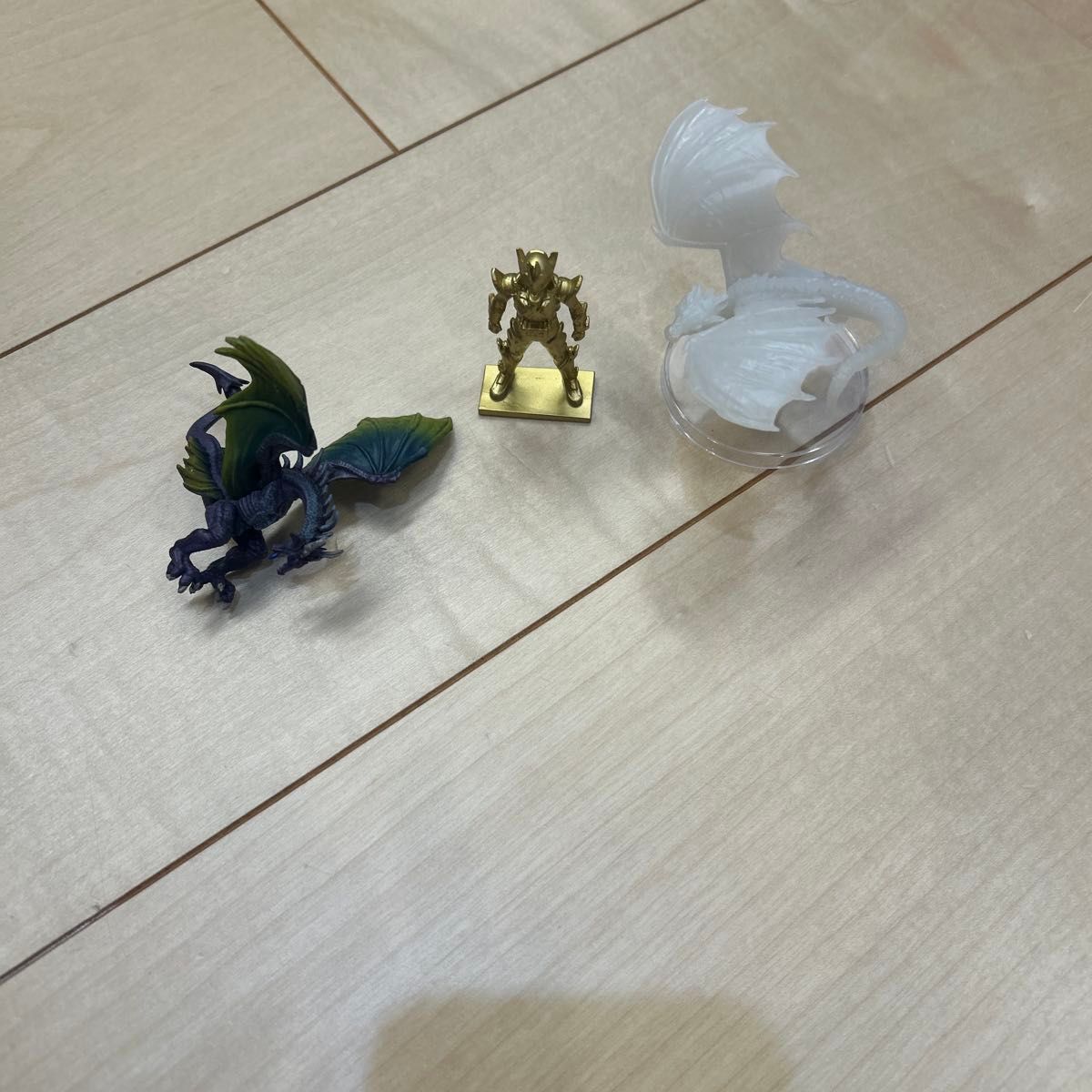 迷你人偶3体套装 龙 怪兽 英雄 打包出售