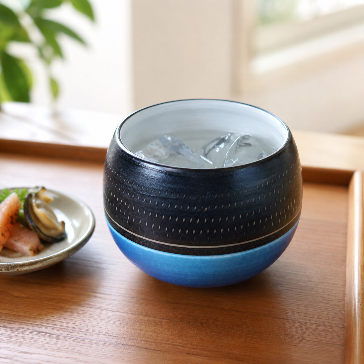 小石原烧 山善窑 飞削 圆杯 (黑×蓝) 8.5cm 自由杯 茶杯 杯子 小碗 日式餐具 013
