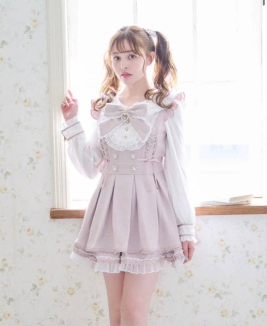 LIZLISA 粉色荷叶边领结套装