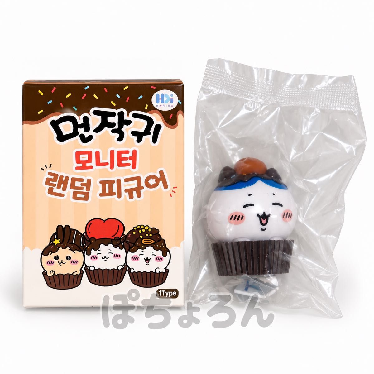 Korea Limited Chiikawa Chocolate Cupcake Monitor Figure Hachiware