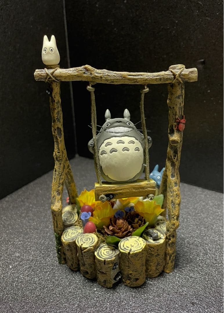No Beard Damage Rare Early Edition Mitaka no Mori Ghibli Museum Exclusive Totoro Log Swing Ornament