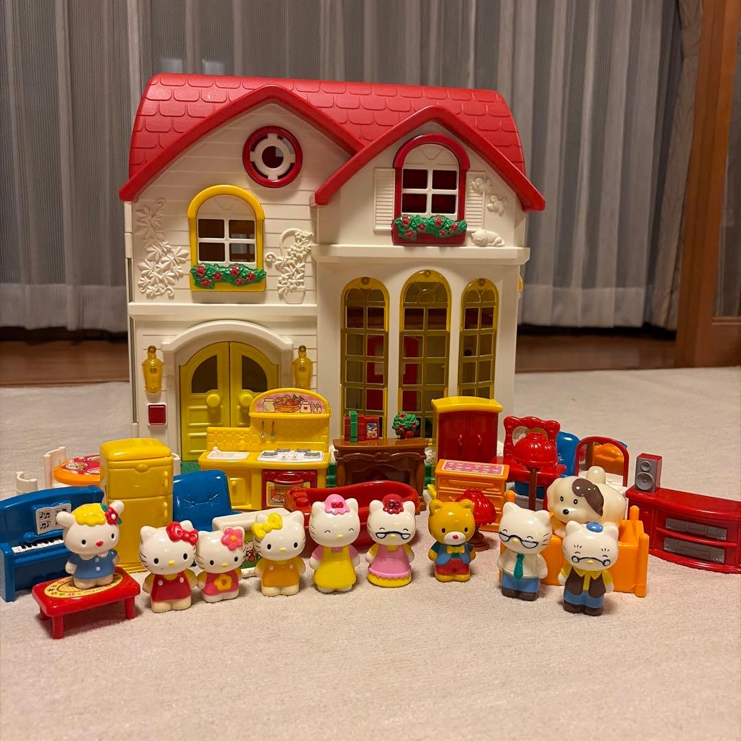 Hello Kitty House Dollhouse with Doll and Furniture Set