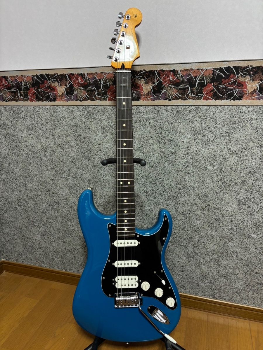 芬达 Player II 改良版 Stratocaster HSS RW ELB Stratocaster 芬达
