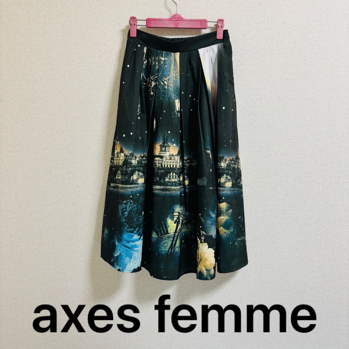 axes femme 长裙 街景印花 喇叭裙 绿色 卡其色