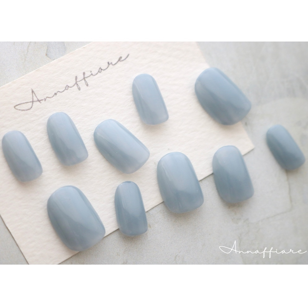 One-color nail tip in muted blue / Annaffiare, mamushi nails, Shinto-style, traditional Japanese attire, shiromuku, ceremony