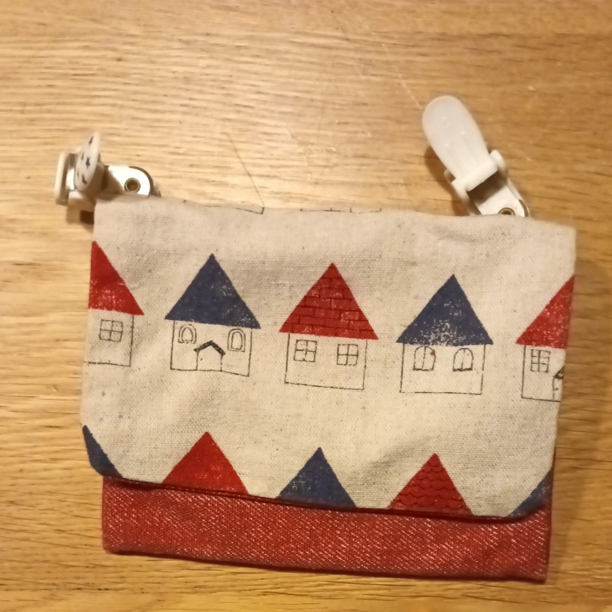 Portable Pocket, Handmade, Nordic Style, House Pattern, with Clip