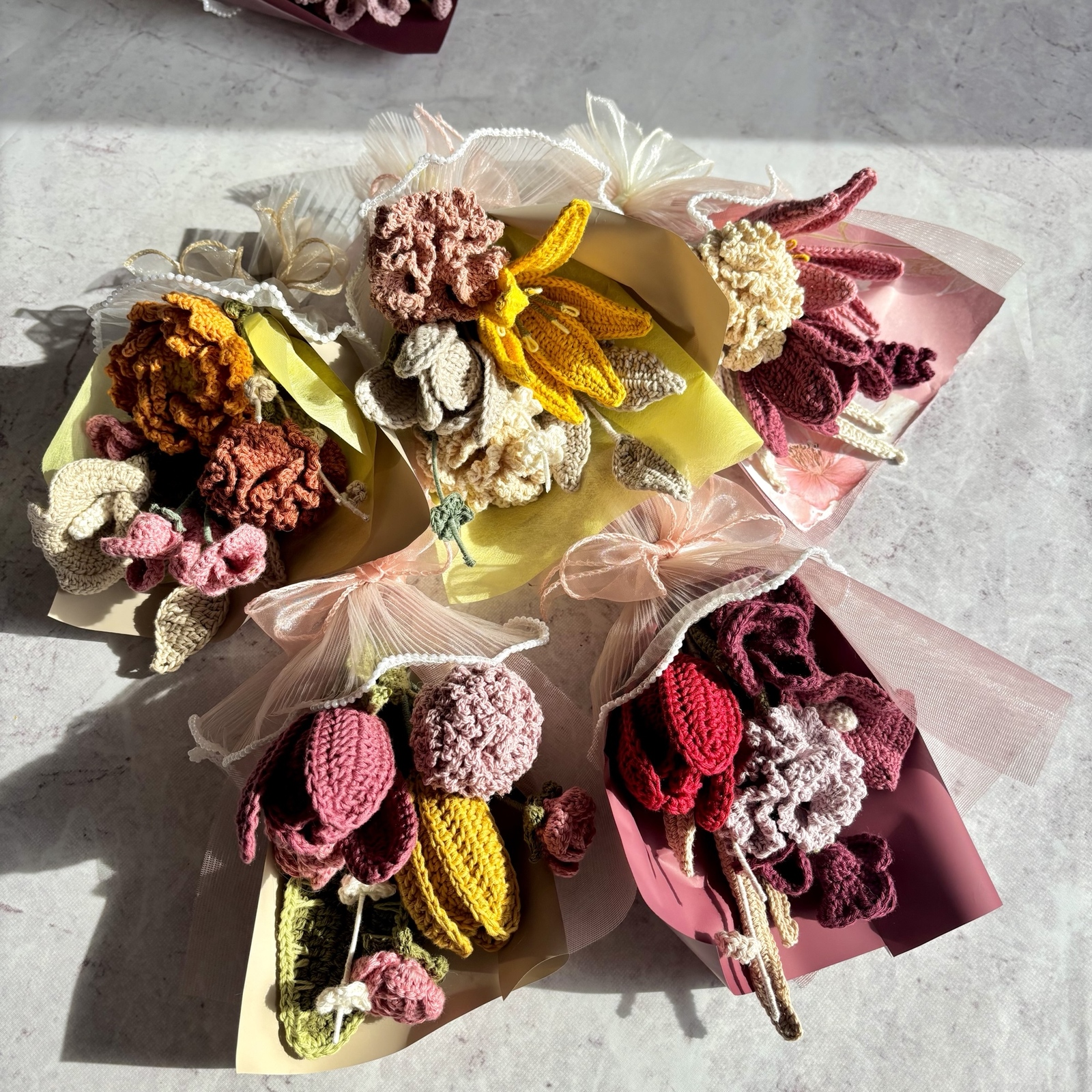 【【7月6日商品更新】花匠制作的手工编织花朵 毛线花束 礼物