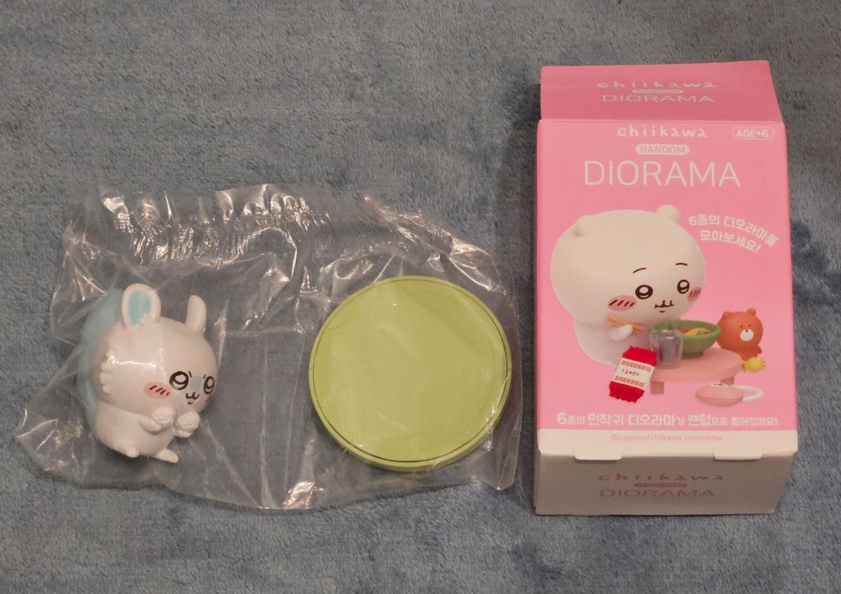Chiikawa Korea Limited Edition Random Diorama Figure Momonga