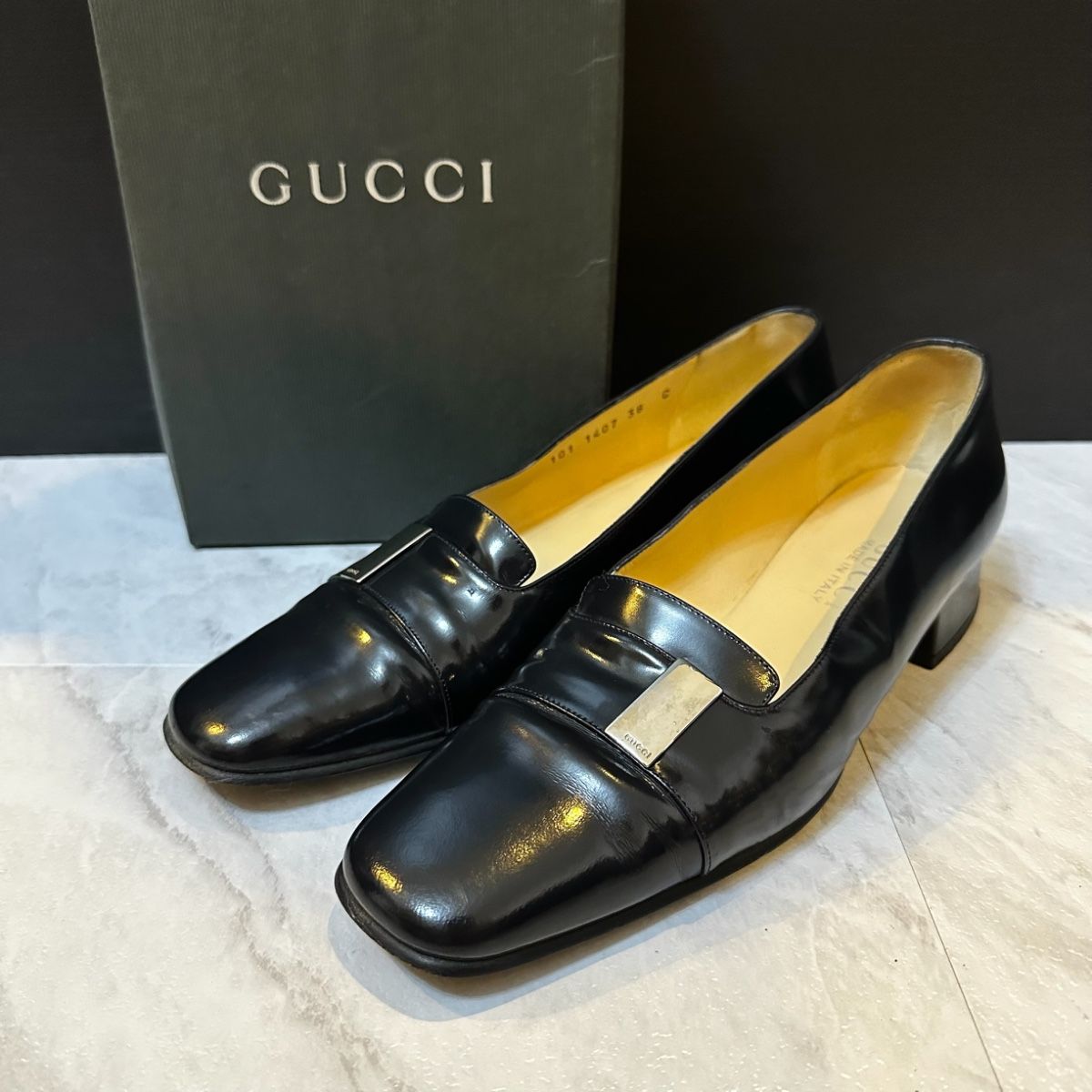 GUCCI 乐福鞋 方头 黑色 皮革 银色金属配件 带盒
